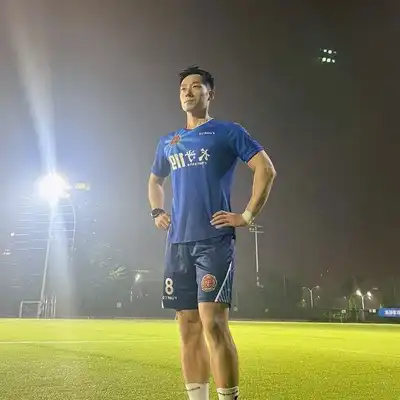 许博煜